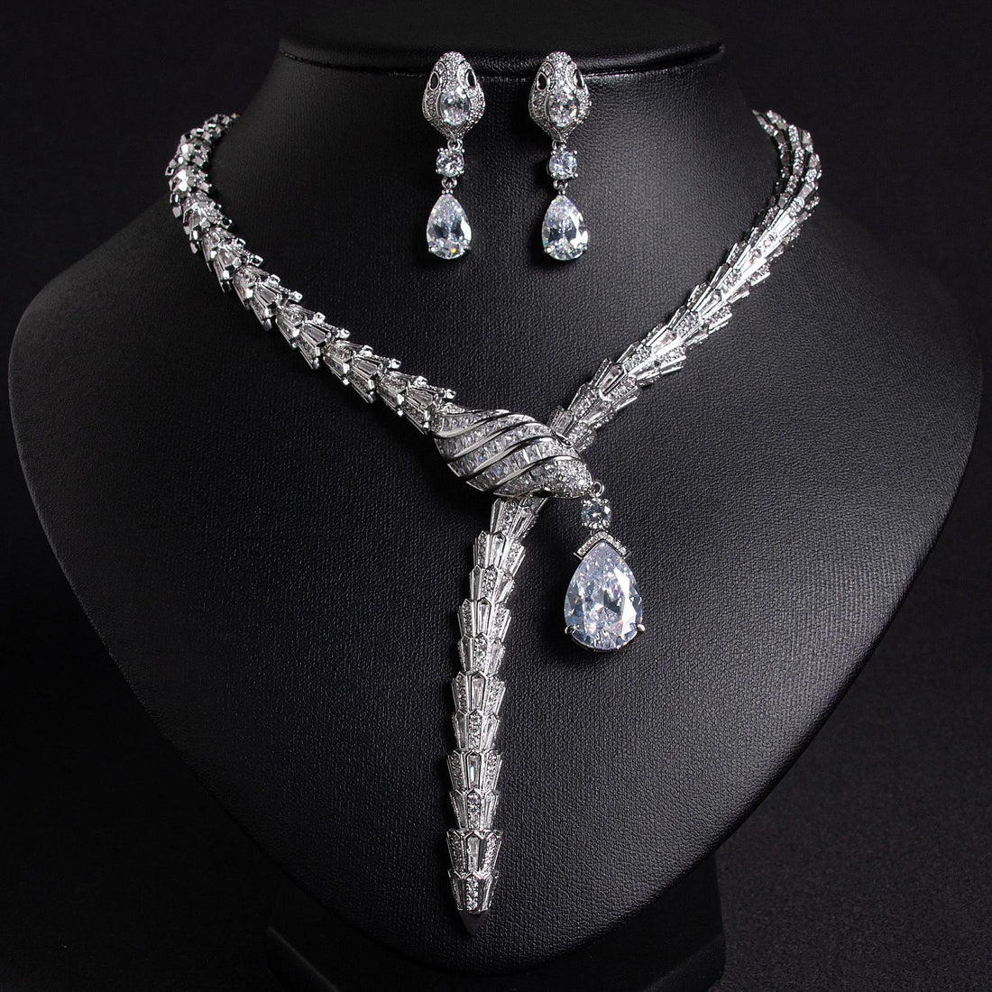 Snake Shape Necklace Earrings Set