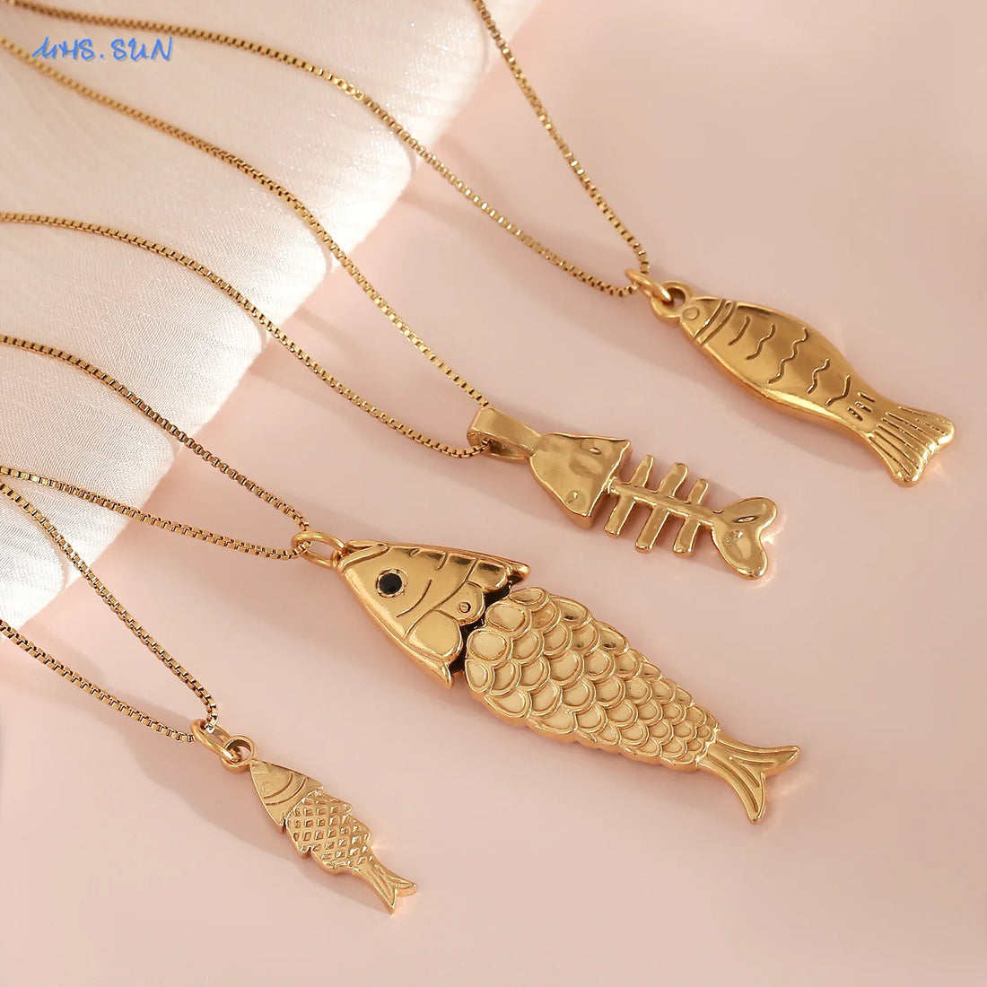 Starfish Shell Pendant Necklace