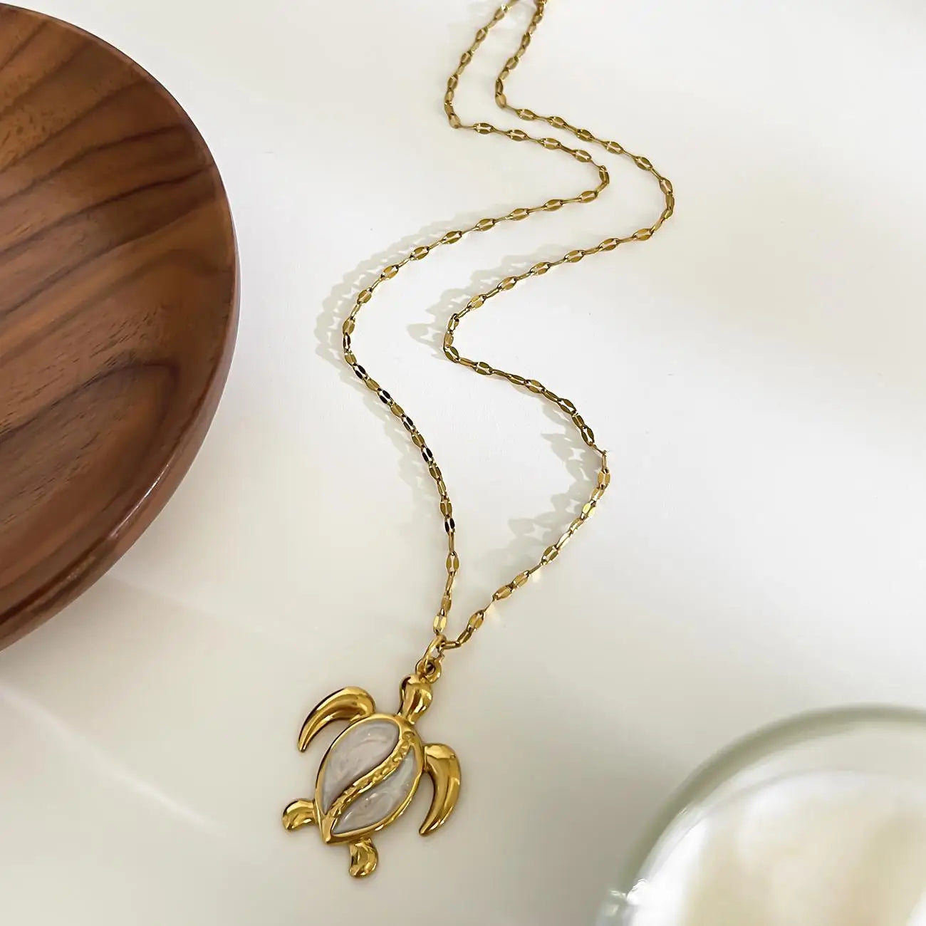 Starfish Shell Pendant Necklace