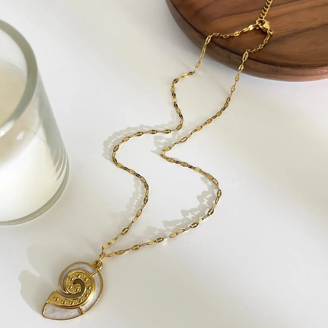 Starfish Shell Pendant Necklace