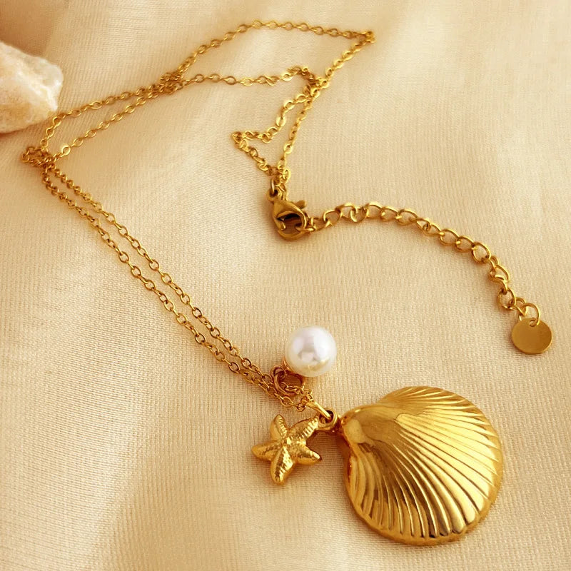 Starfish Shell Pendant Necklace