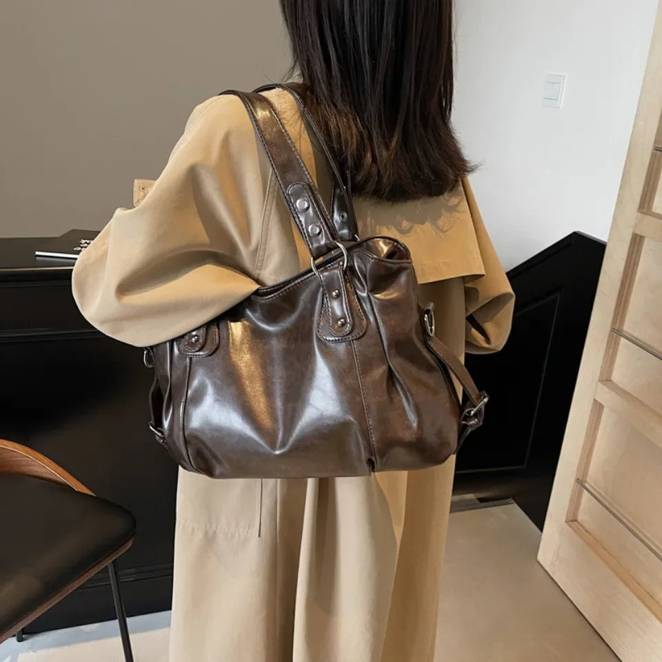 Retro Large Capacity Shoulder Bag