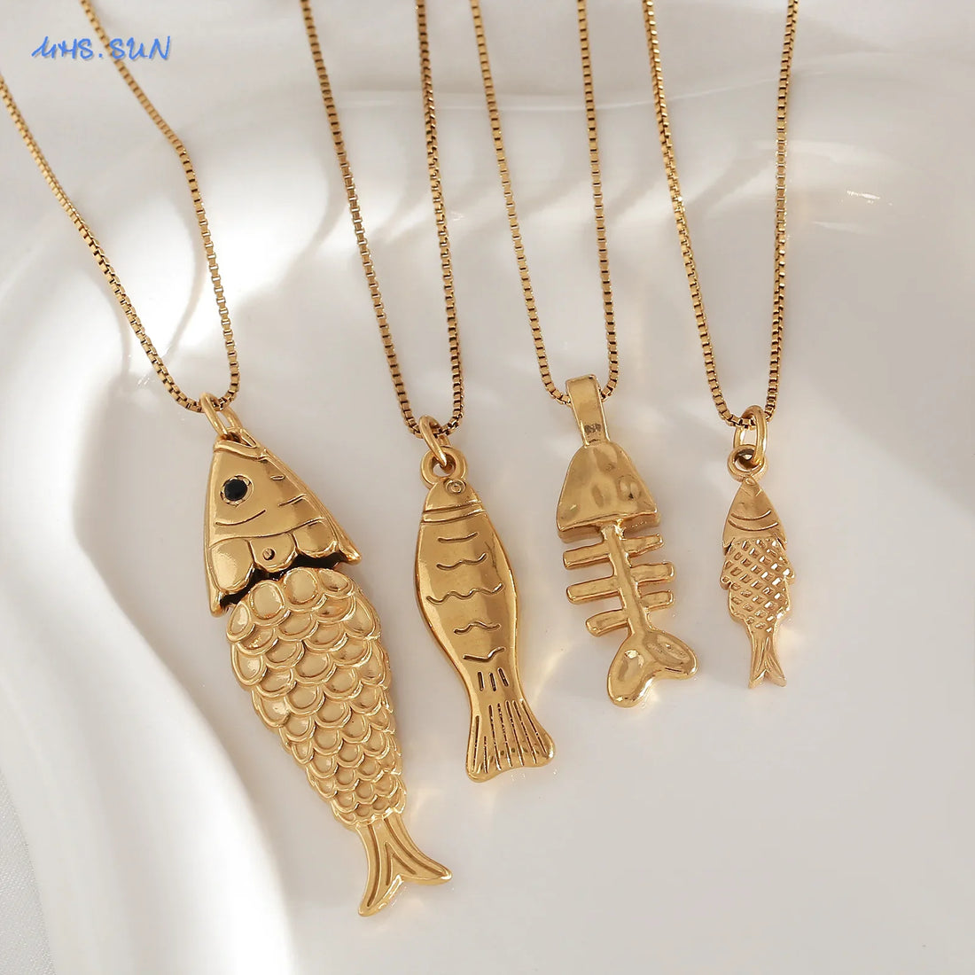Starfish Shell Pendant Necklace
