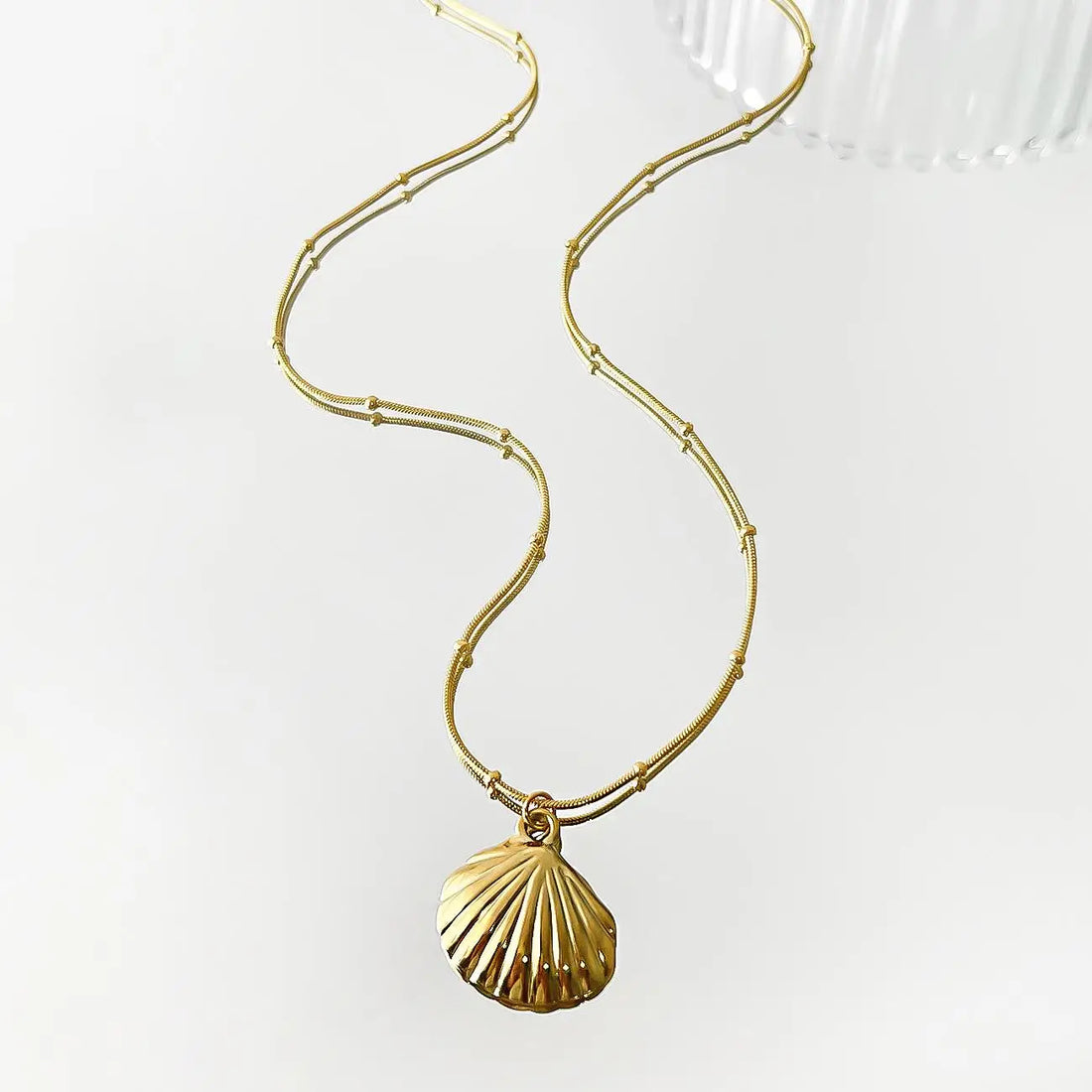 Starfish Shell Pendant Necklace