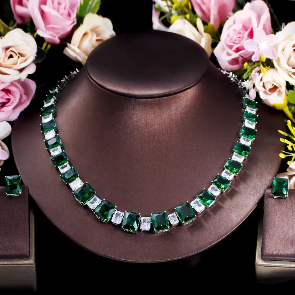 Emerald Diamond Jewelry Set